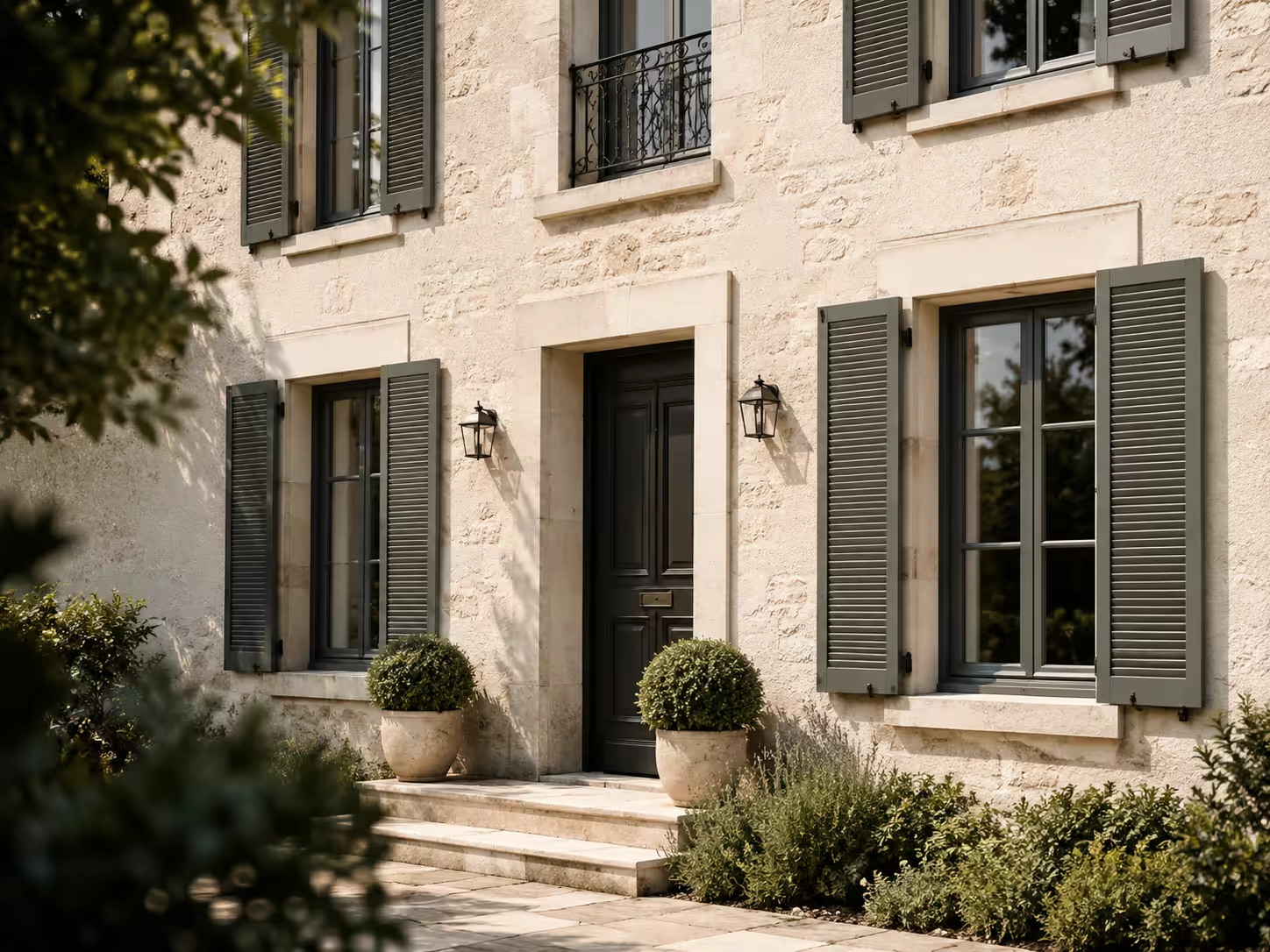 Façade et abords après travaux