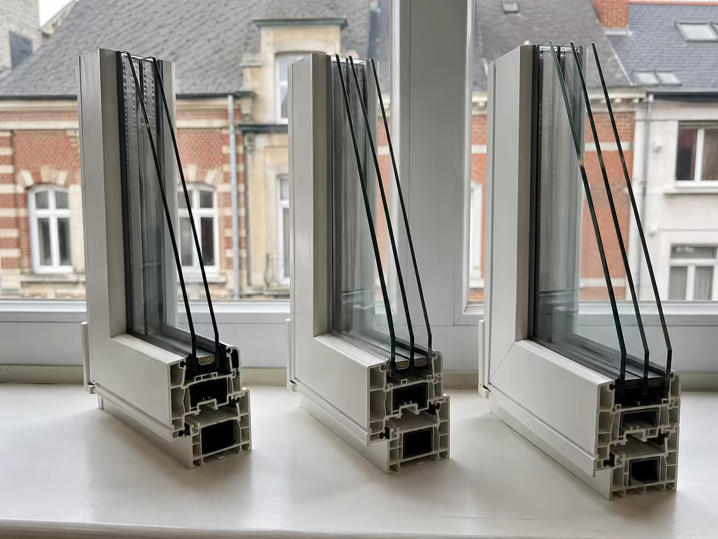 comparaison de compositions de vitrage pour des fenêtres à Douai
