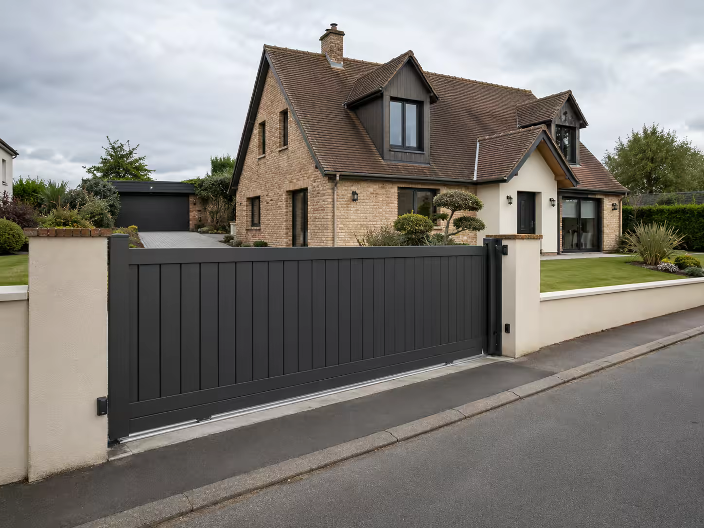 Façade et abords après travaux